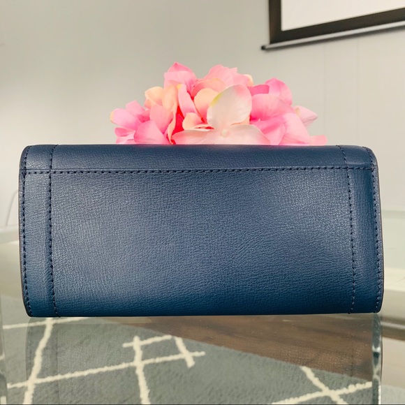 NWT Michael Kors KINSLEY Carryall Leather - Picture 2 of 5